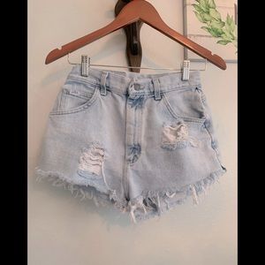 Vintage 90’s Lee distressed Light wash shorts